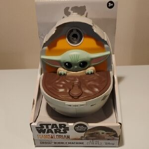 Disney Star Wars Grogu Green and Brown Bubble Machine